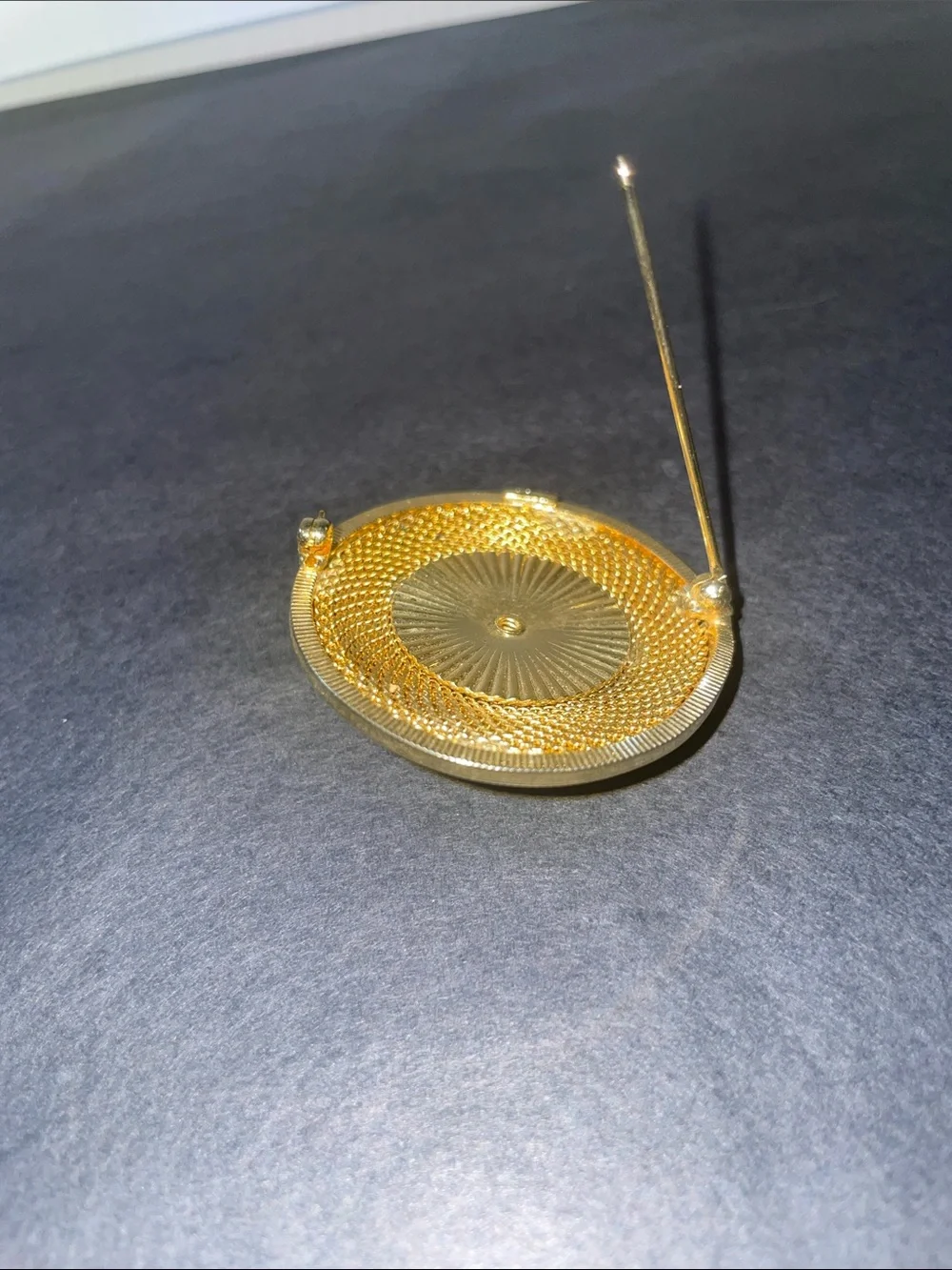 Gold-Tone Round Brooch - Textured Circular Accent
